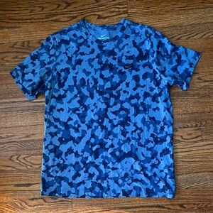 The Nike Tee Blue Camo Short Sleeve Size large